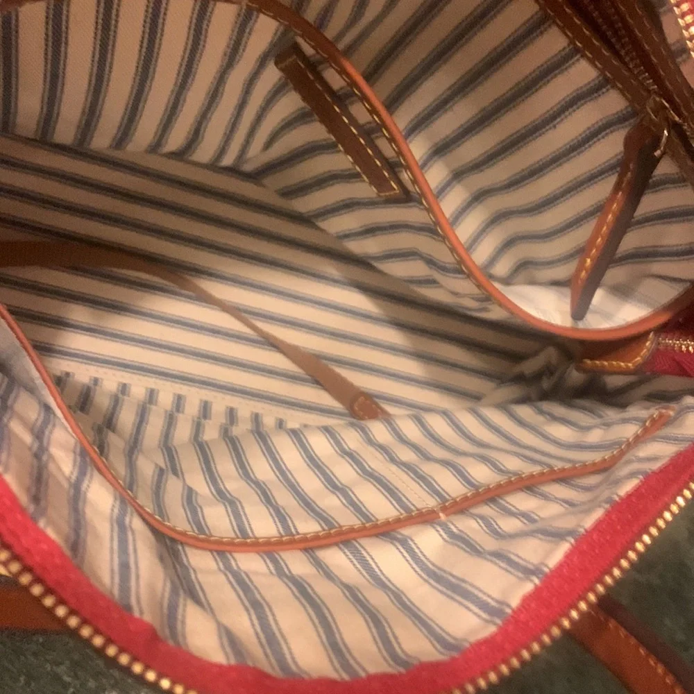 Dooney Bourke med ref blue striped inside. - Picture 3 of 3